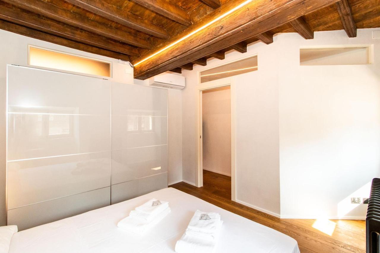 Stylish Quardilatero Romano Central Flat Turin Exterior photo